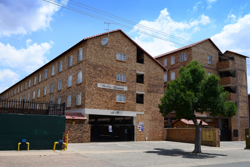 Leandra Bella Donna West End (12)